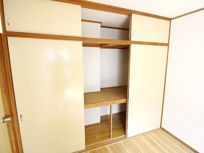 物件内観写真11　(収納)