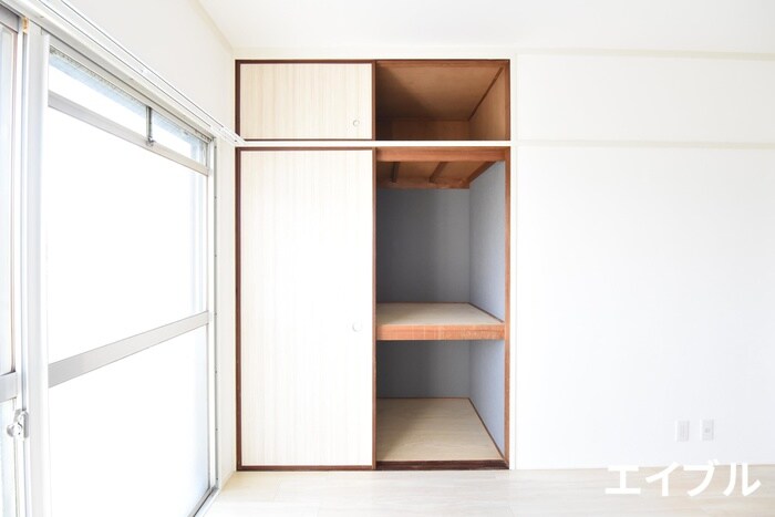 物件内観写真8　(収納)