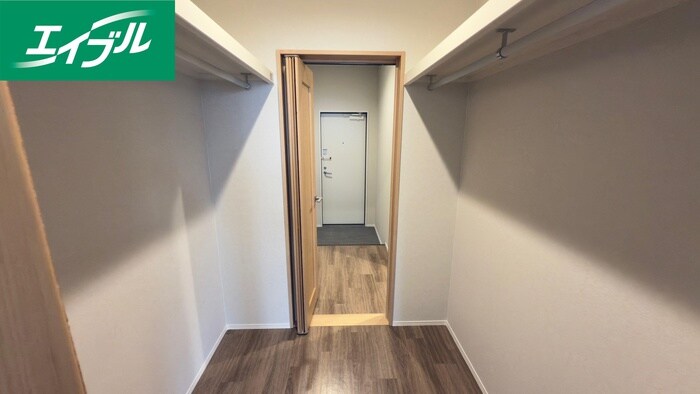 物件内観写真14　(収納)