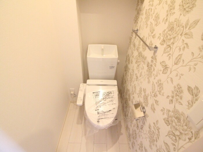 物件内観写真12　(トイレ)