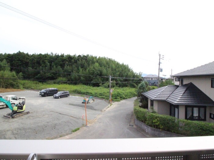 物件内観写真20　(室内からの展望)