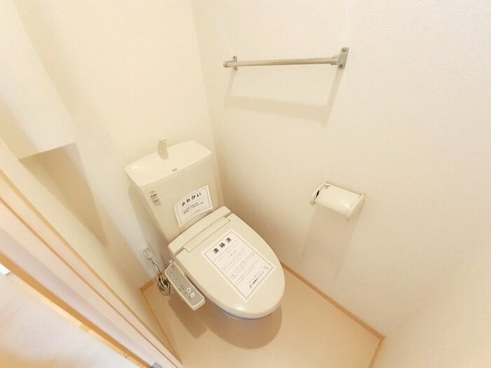 物件内観写真11　(トイレ)