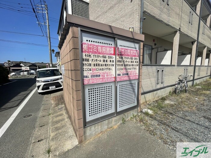 物件外観写真6　(建物設備)
