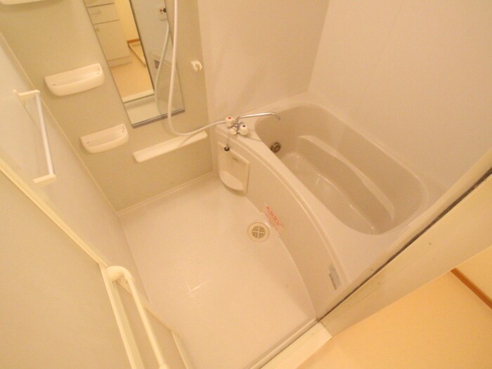 物件内観写真6　(バス／シャワールーム等)