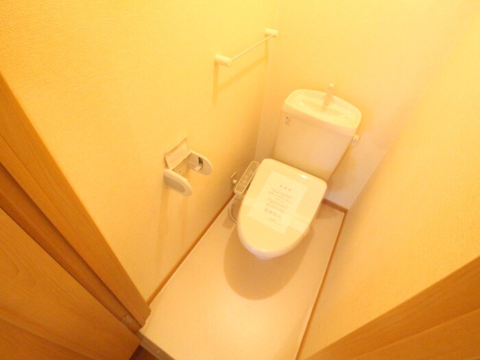 物件内観写真7　(トイレ)