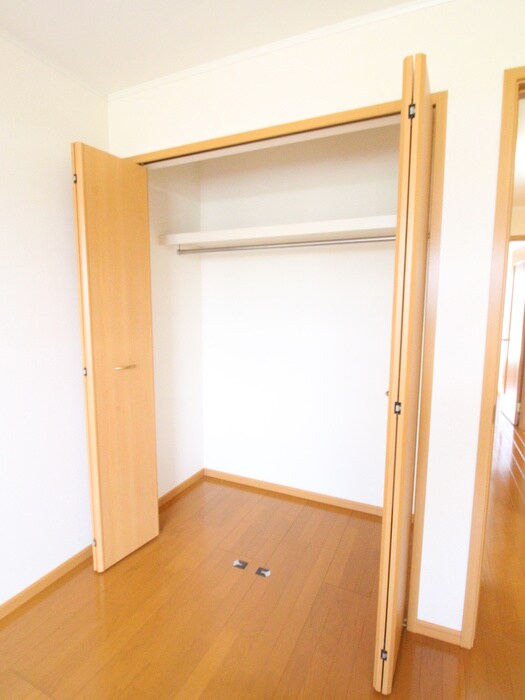 物件内観写真9　(収納)