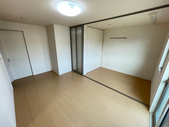 物件内観写真5　(居室)