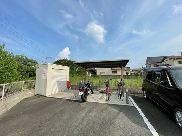 駐輪場