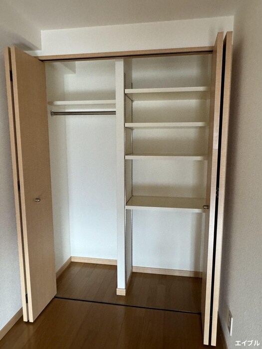 物件内観写真17　(収納)