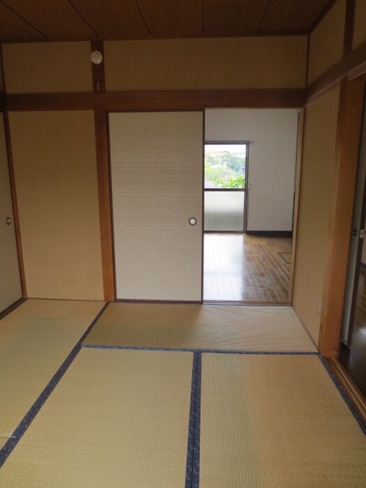 物件内観写真12　(居室)