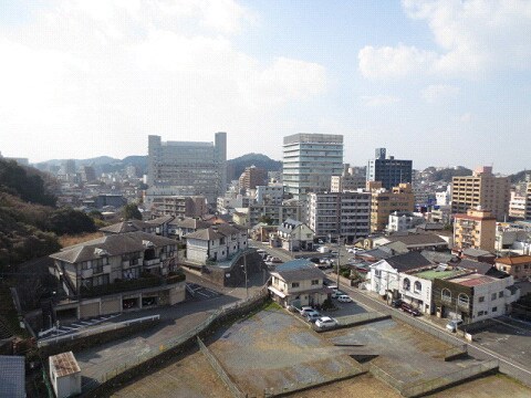 物件内観写真13　(室内からの展望)