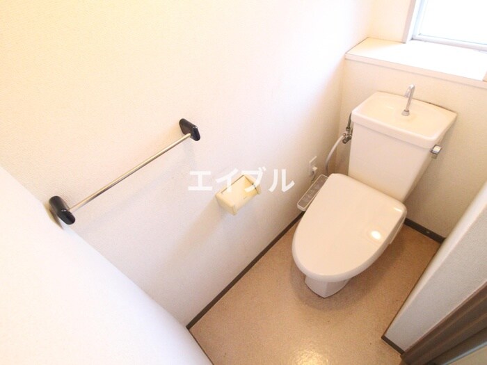 物件内観写真11　(トイレ)