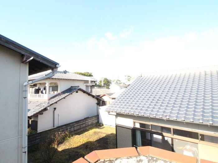 物件内観写真15　(室内からの展望)