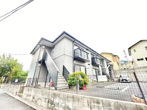 アン　ファミール　Ａ棟外観写真