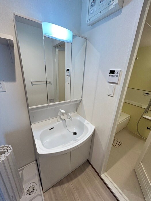 物件内観写真11　(洗面)