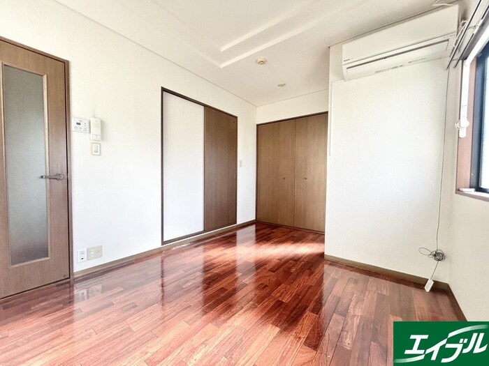 物件内観写真7　(居室)