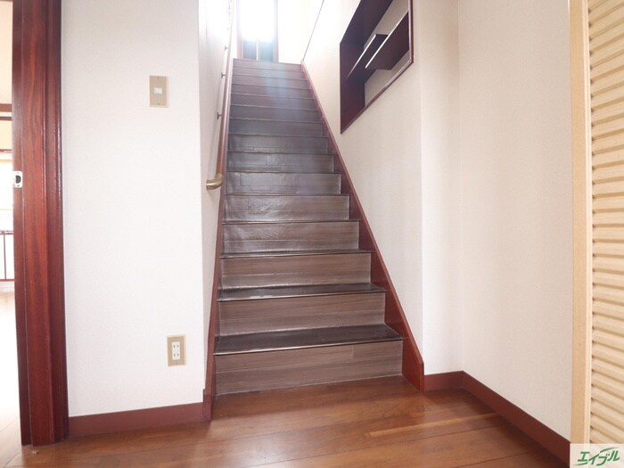 物件内観写真20　(廊下)