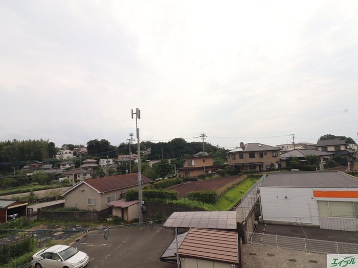 物件内観写真22　(室内からの展望)