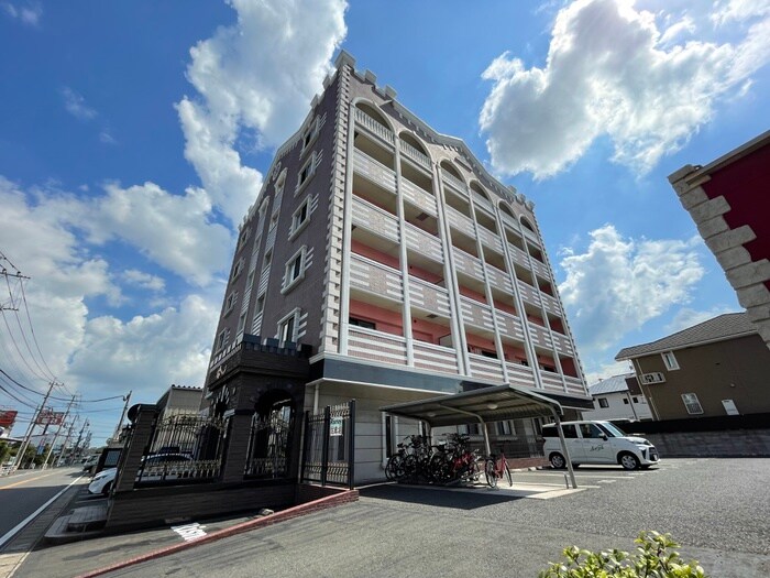 物件外観写真1　(外観写真)