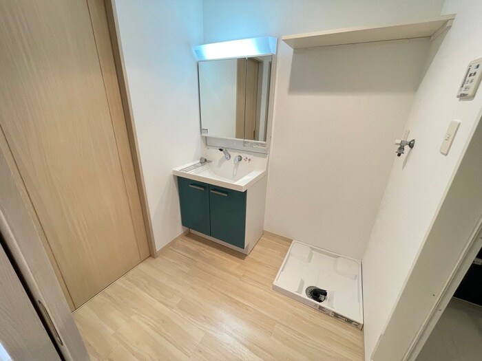 物件内観写真11　(洗面)