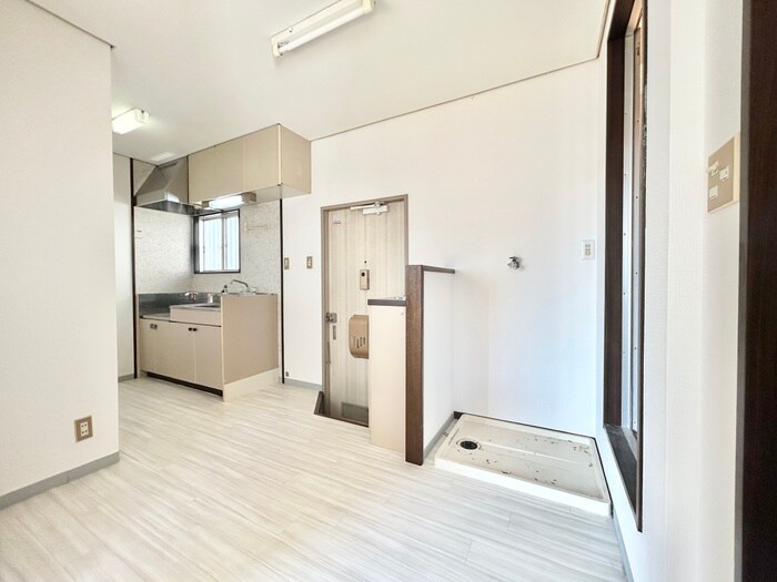 物件内観写真5　(居室)