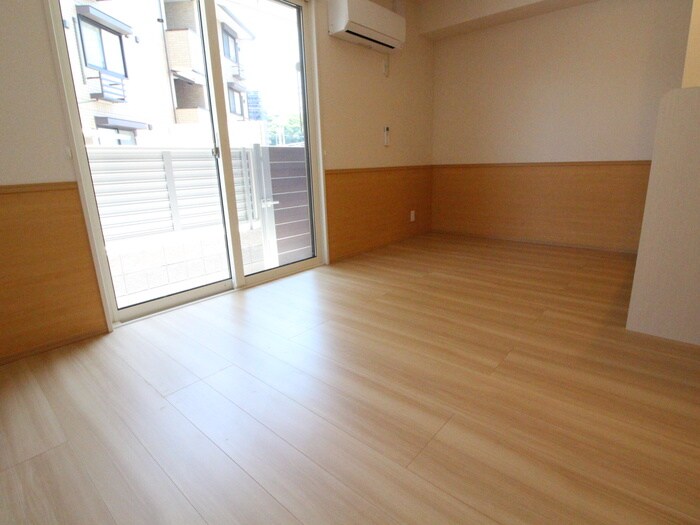 物件内観写真6　(居室)