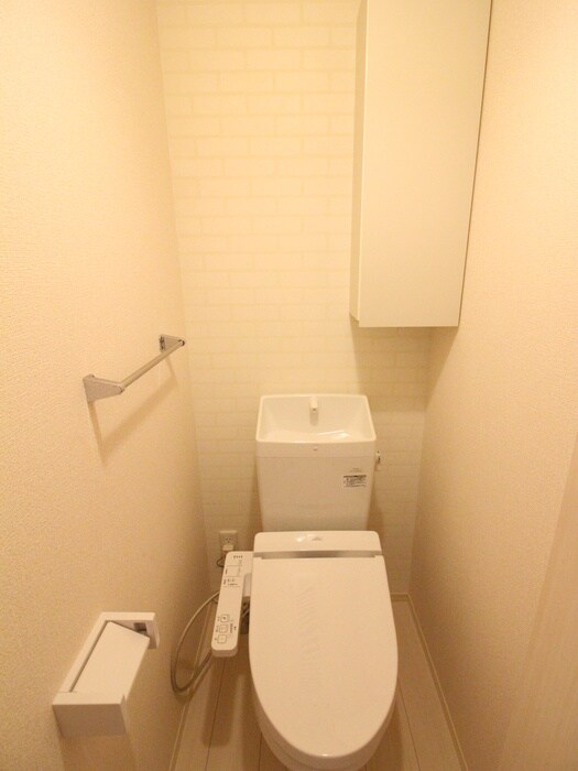 物件内観写真17　(トイレ)