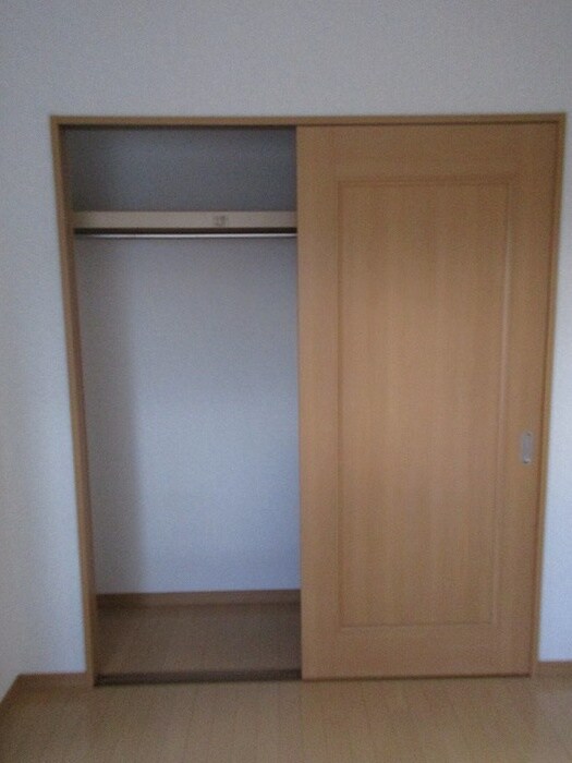物件内観写真9　(収納)