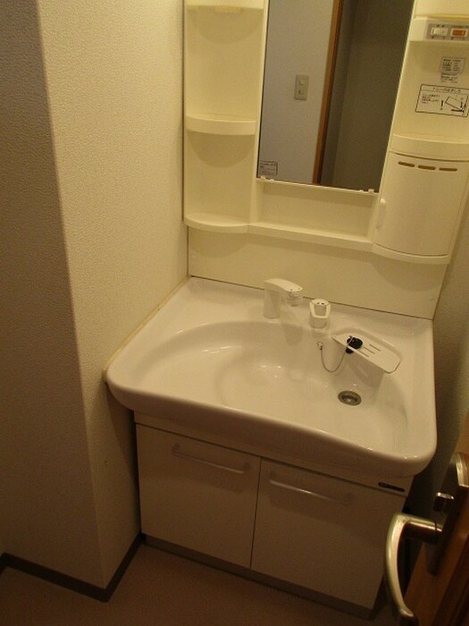 物件内観写真10　(洗面)