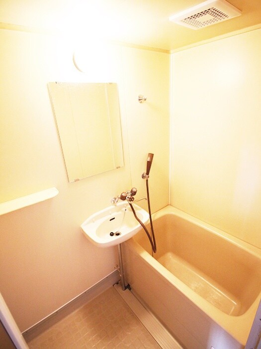 物件内観写真9　(バス／シャワールーム等)