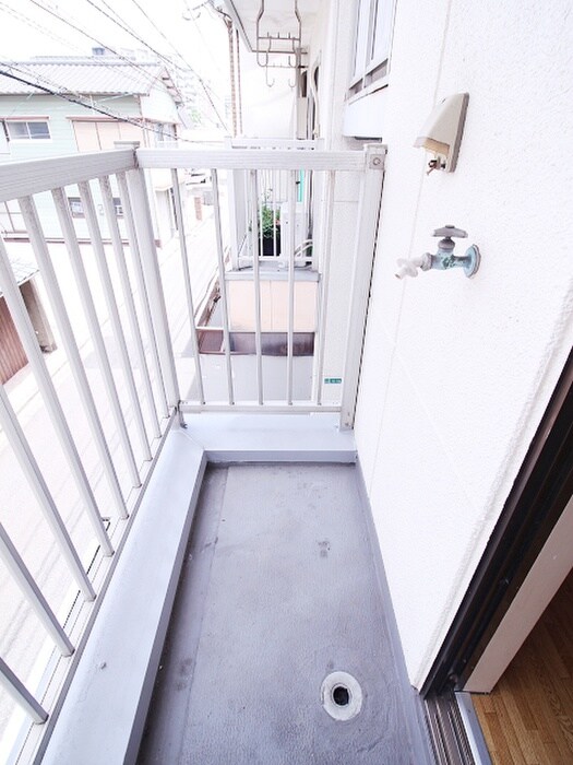 物件内観写真15　(洗濯機置場)