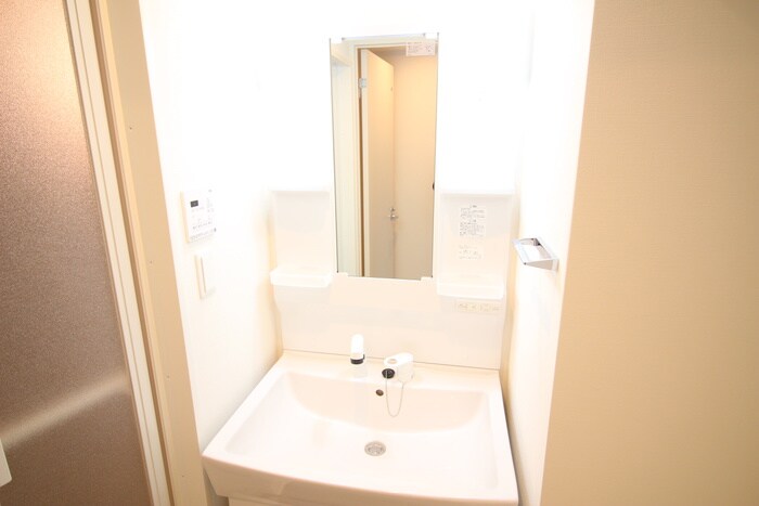 物件内観写真12　(洗面)