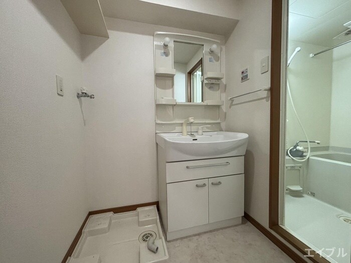 物件内観写真12　(洗面)