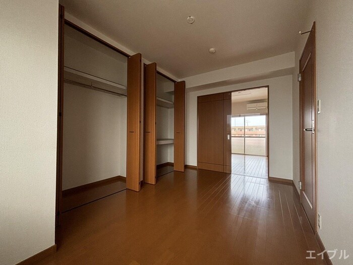 物件内観写真18　(居室)