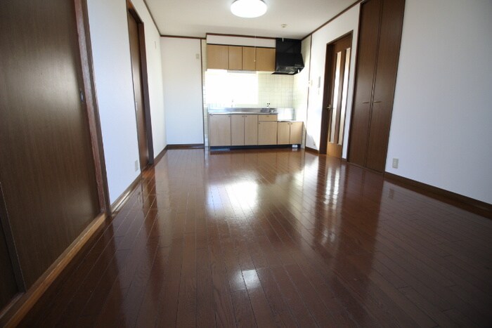 物件内観写真6　(居室)