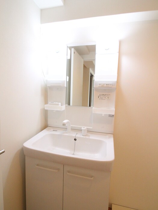 物件内観写真10　(洗面)