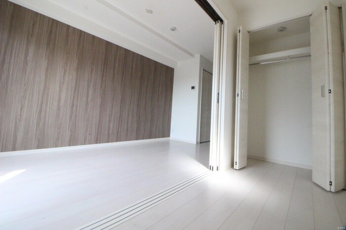 物件内観写真5　(居室)