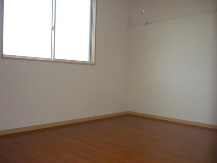 物件内観写真13　(居室)