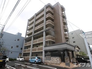 アベンシス丸林外観写真