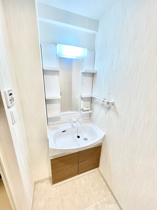 物件内観写真10　(洗面)