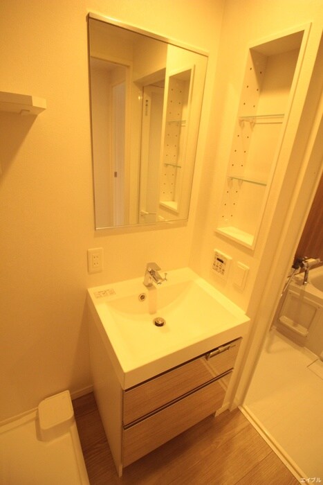 物件内観写真12　(洗面)