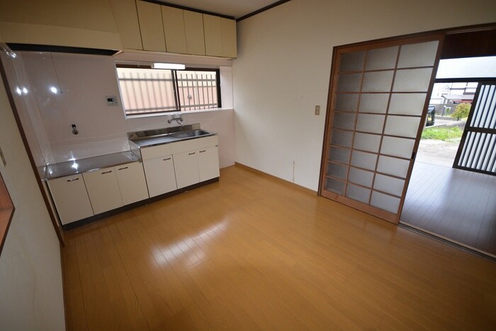 中里アパートの居室