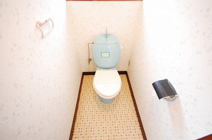 物件内観写真9　(トイレ)
