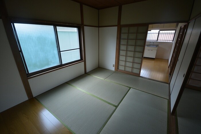 物件内観写真9　(居室)