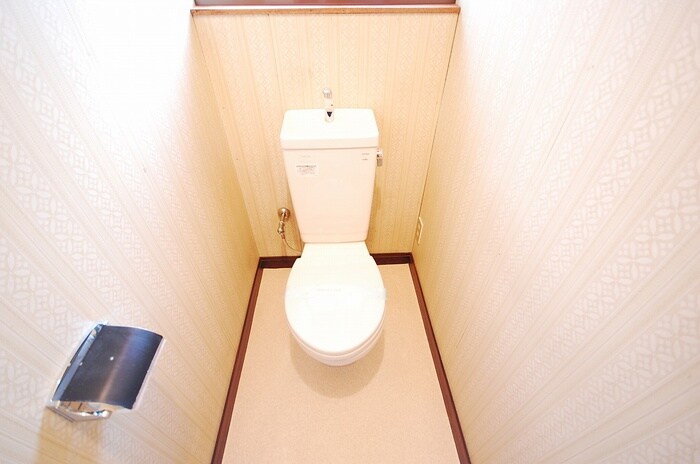 物件内観写真9　(トイレ)