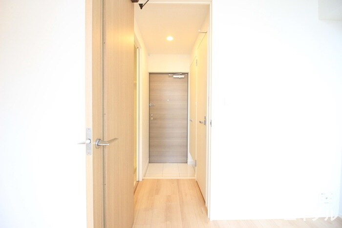 物件内観写真14　(玄関)