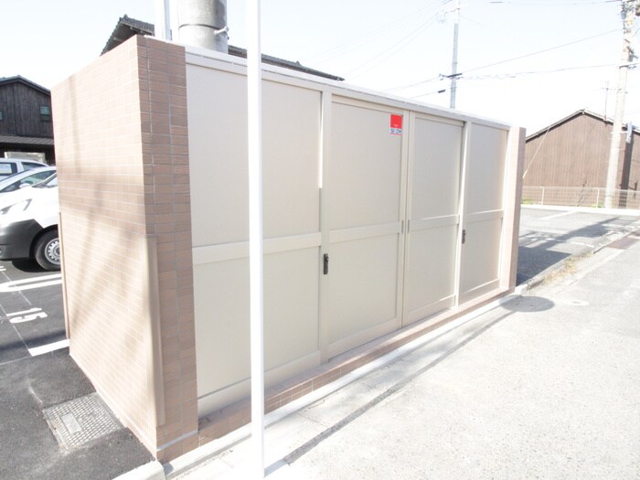 物件外観写真5　(建物設備)