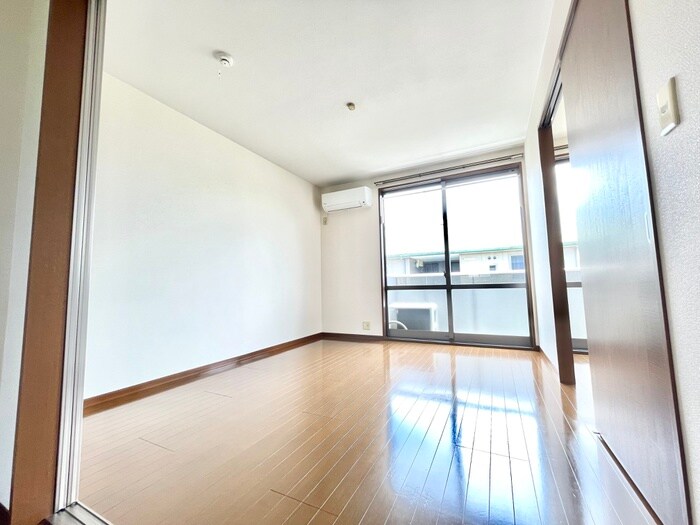 物件内観写真16　(内観写真)