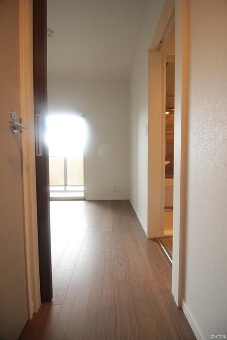 物件内観写真19　(廊下)