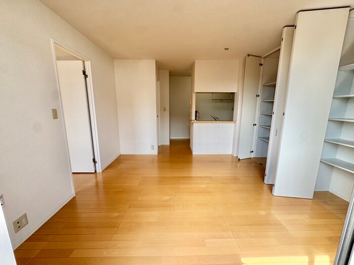 物件内観写真5　(居室)